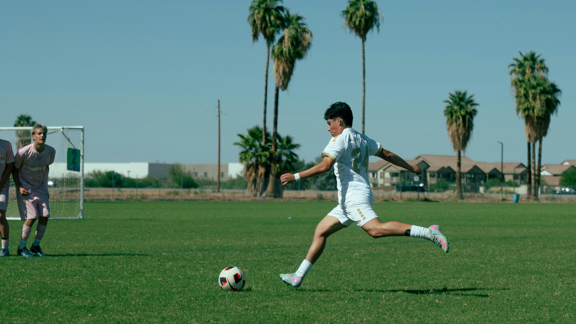 Diagram illustrating arousal theory, showing the relationship between physiological arousal levels and optimal performance in various activities.